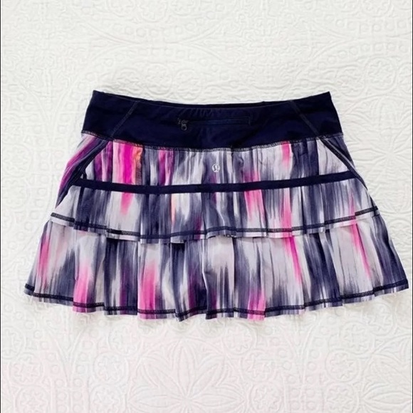 lululemon athletica Pants - 🎉HP🎉 Lululemon skirt skort 6 RARE Mirage Indigo